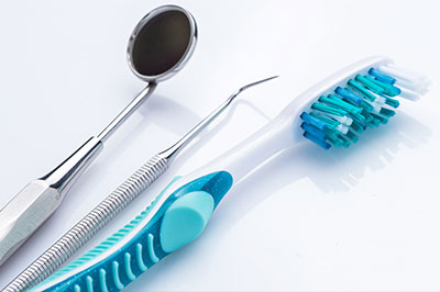 Ditmars Family Dental | Veneers, Emergency Treatment and Crowns