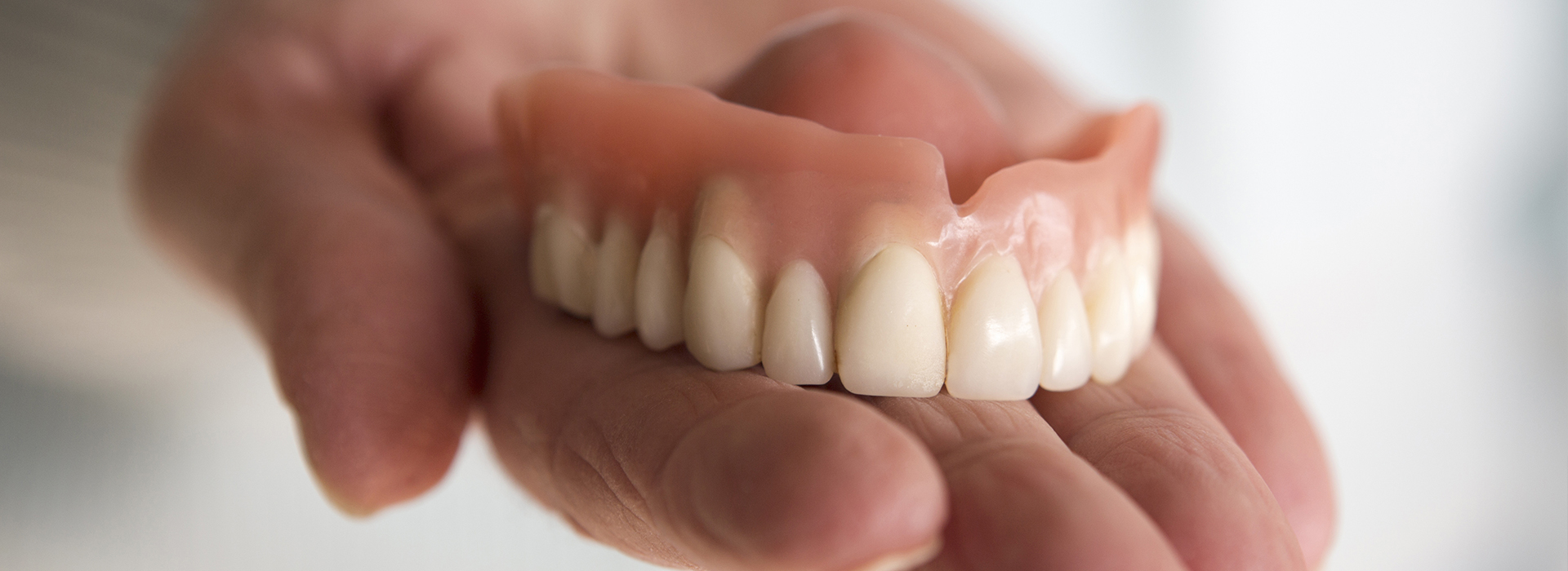 Ditmars Family Dental | Dental Bridges, Cosmetic Dentistry and Teeth Whitening