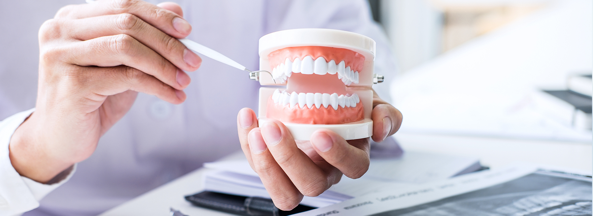 Ditmars Family Dental | Dentures, Oral Exams and Teeth Whitening